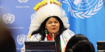 Ministra Sônia Guajajara é internada em UTI com suspeita de quadro infeccioso