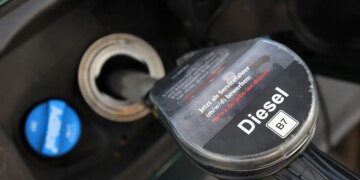 Diesel alto pressiona inflação, encarece frete e governo vê espaço limitado de ação