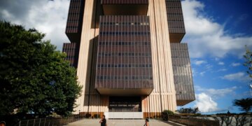 Relatório Focus: analistas elevam estimativa para a Selic este ano a 12,50% no Focus