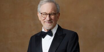 Steven Spielberg alcança status de EGOT ao conquistar Grammy por documentário sobre John Williams