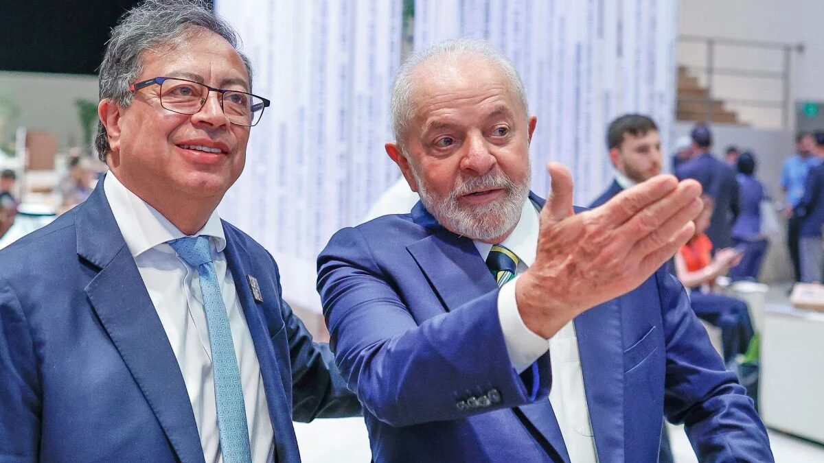 Lula vai à Colômbia para cúpula da Celac e fórum com países africanos