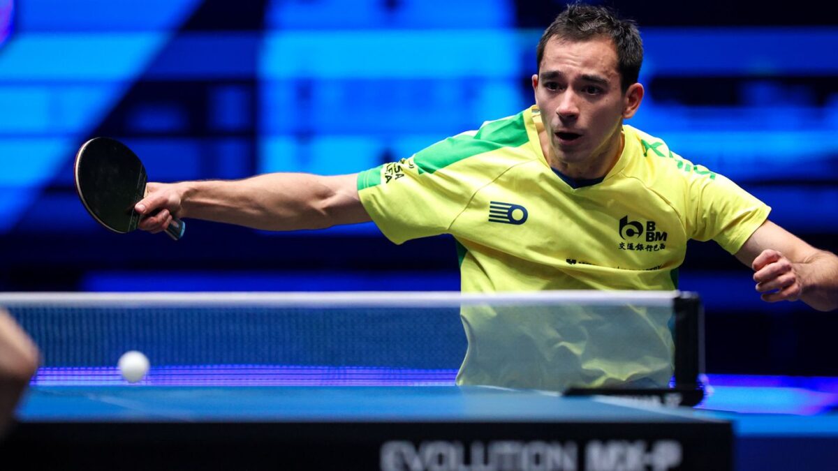 Em busca do bi, Calderano vence estreia na Copa do Mundo de Macau
