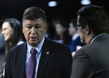 A resposta do STF à CPMI do INSS após cobrança sobre telefone ligado a mensagens de Vorcaro