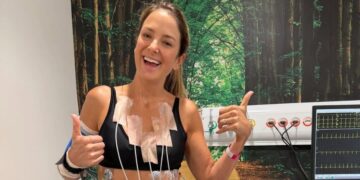 Ticiane Pinheiro é internada e faz alerta sobre saúde