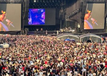 Lollapalooza 2026 chega ao fim neste domingo; veja a programação