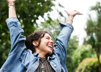 Açúcar, afeto e zero ranço: os 5 signos mais doces do zodíaco