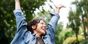 Açúcar, afeto e zero ranço: os 5 signos mais doces do zodíaco