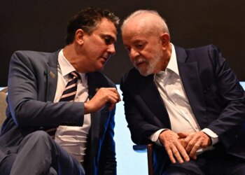 Lula sugere que Camilo Santana pode ser candidato: ‘se precisar’
