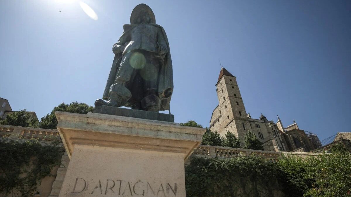 Encontrado esqueleto que pode ser do mosqueteiro d’Artagnan