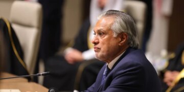 Paquistão afirma que está mediando negociações indiretas entre EUA e Irã