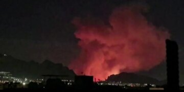 Irã lança mísseis contra países do Oriente Médio após ameaça de Trump