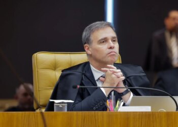 Mendonça manda Alcolumbre prorrogar a CPMI do INSS