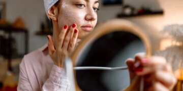 Skincare em alta: por que a maquiagem tem perdido espaço