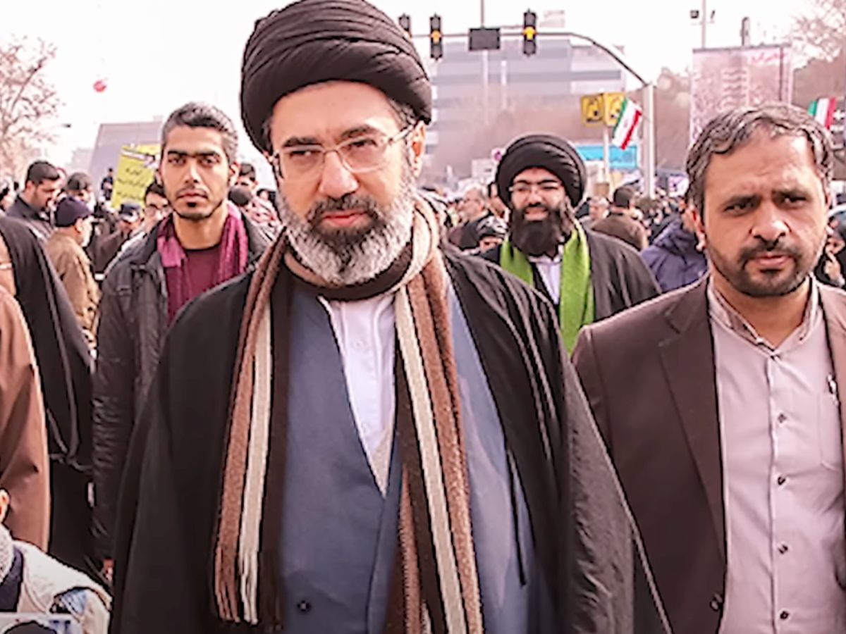Irã: filho de Khamenei sobrevive a ataque dos EUA e se aproxima do poder