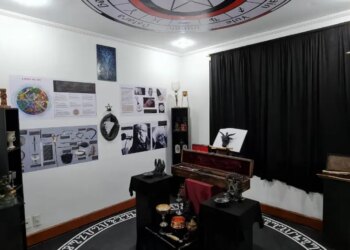 Museu de Magia e Bruxaria é atração na Vila Madalena, em São Paulo