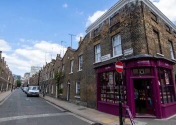 Roupell Street: a rua que parece ter parado no tempo em Londres