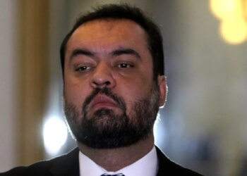 TSE condena Cláudio Castro à inelegibilidade por abuso de poder político e econômico