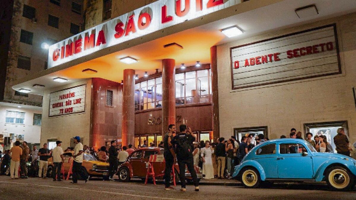 Cinema São Luiz, em Recife, reúne torcida para Oscar 2026