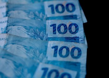 Balança comercial tem superávit de US$ 1,387 bilhão na 3ª semana de março