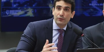 Banco Central, BNDES e PF discutem com o STF o combate a crimes financeiros cibernéticos