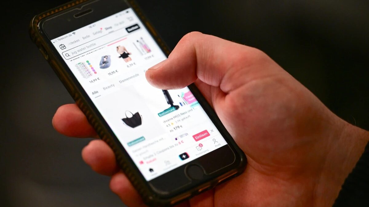 Moda e redes sociais: o que está por trás do consumo