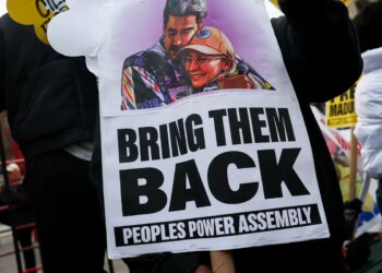 Justiça do EUA mantém acusação de narcotráfico contra Maduro