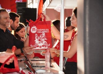 Metrópoles Endurance: entrega final de kits aquece público pré-prova