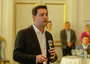 Os motivos para o recuo de Ratinho Jr. da disputa pela presidência