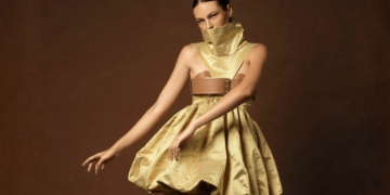 Sacramound leva era vitoriana ao Metrópoles Catwalk em desfile inédito
