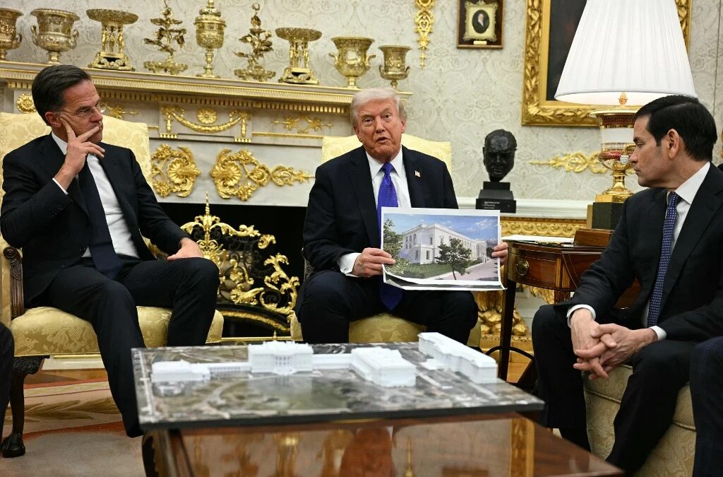 Comitê de urbanismo aprova salão de baile de Trump bloqueado pela Justiça