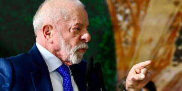 ‘Bandidagem’: Lula diz que anulará leilão de gás de cozinha