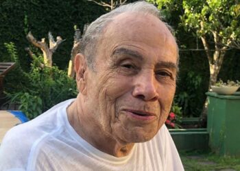 Stênio Garcia é hospitalizado no dia do seu aniversário