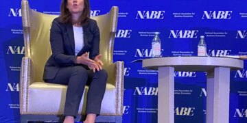 Resolução rápida da guerra pode significar impacto econômico mais moderado, diz Fed