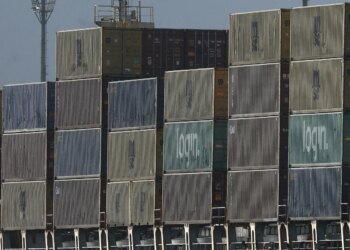 Governo pede suspensão de leilão de terminal em Santos