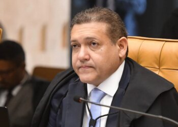 Nunes Marques confirma viagem em avião de empresa ligada a Vorcaro