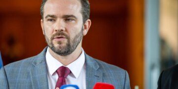 Proposta de subsídio ao diesel importado tem adesão de 25 estados