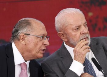 Como estava a popularidade de FHC, Dilma e Bolsonaro a esta altura de seus mandatos