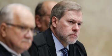 Toffoli repudia relatório de CPI e defende cassar quem ataca instituições