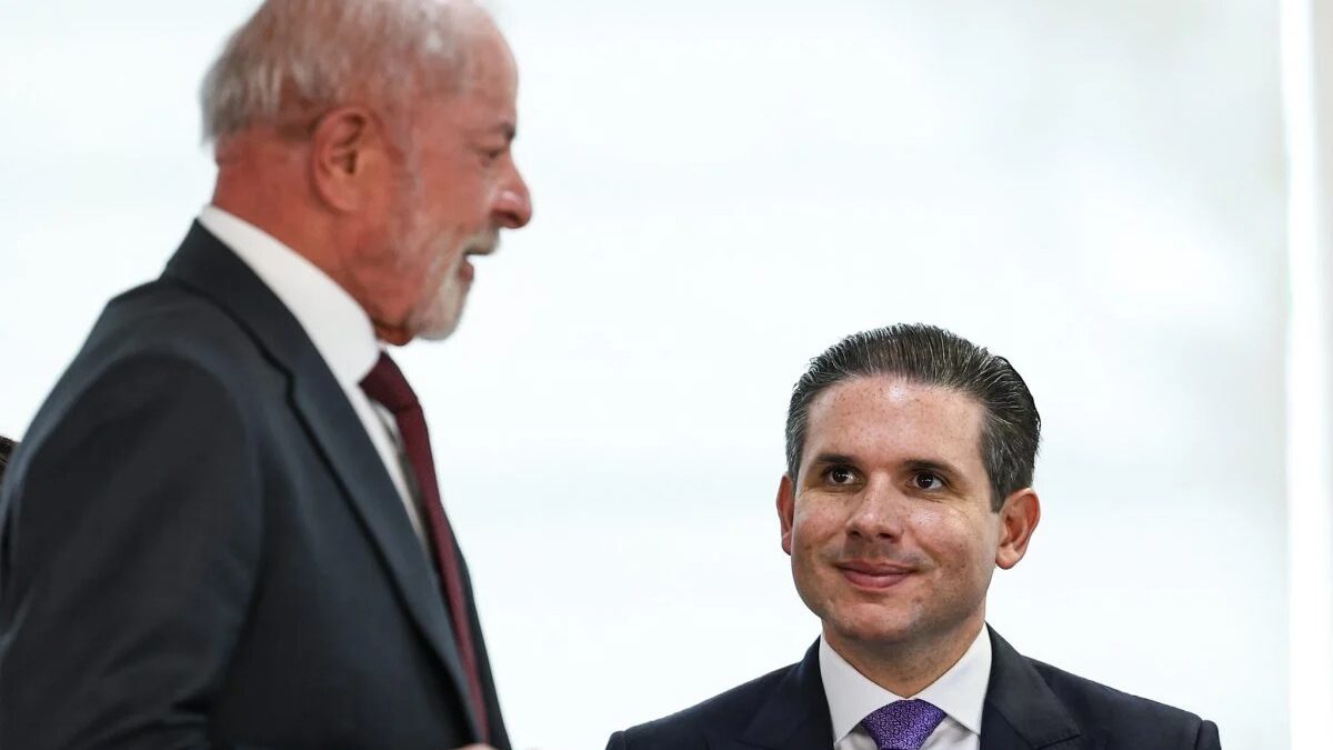 PT deve apoiar o pai de Motta na disputa pelo Senado na Paraíba
