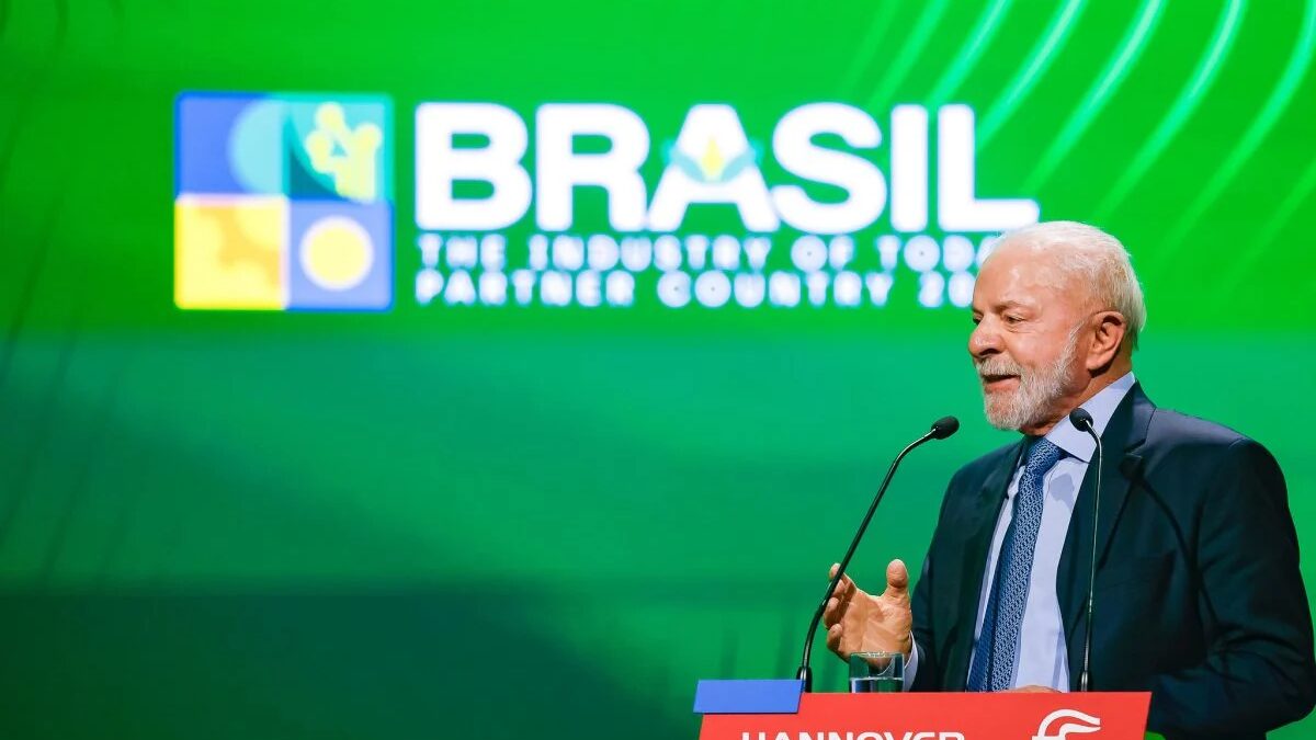 Na Alemanha, Lula defende biodiesel contra restrições da UE