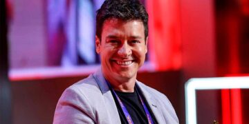 Rodrigo Faro se esconde no Globoplay