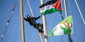 Barcos franceses zarpam para nova flotilha rumo a Gaza