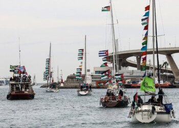 Israel detém pelo menos 175 ativistas de flotilha que tentava chegar a Gaza