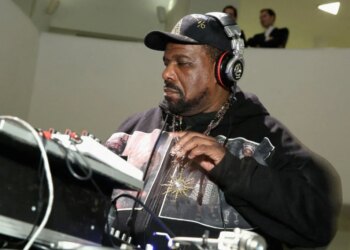 Pioneiro do hip hop, Afrika Bambaataa morre aos 68 anos