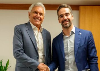 A crítica de Leite ao plano de Caiado para anistiar golpistas