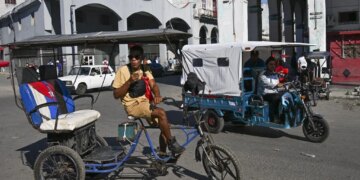 Cuba acusa EUA de ‘extorquir’ países da América Latina para sufocar sua economia