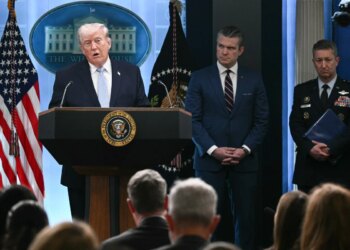 Trump confirma o envio de armas a manifestantes no Irã