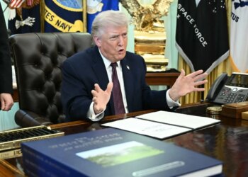 Homem é detido nos EUA por ameaçar Trump de morte