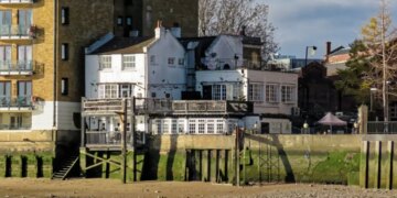 Devil’s Tavern: o pub mais antigo à beira do Tâmisa, em Londres
