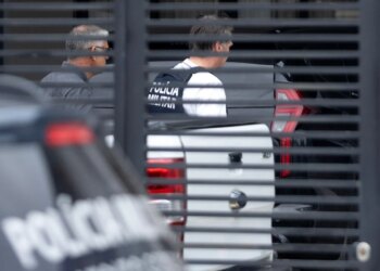 Como os brasileiros avaliam a prisão domiciliar de Bolsonaro, segundo o Datafolha